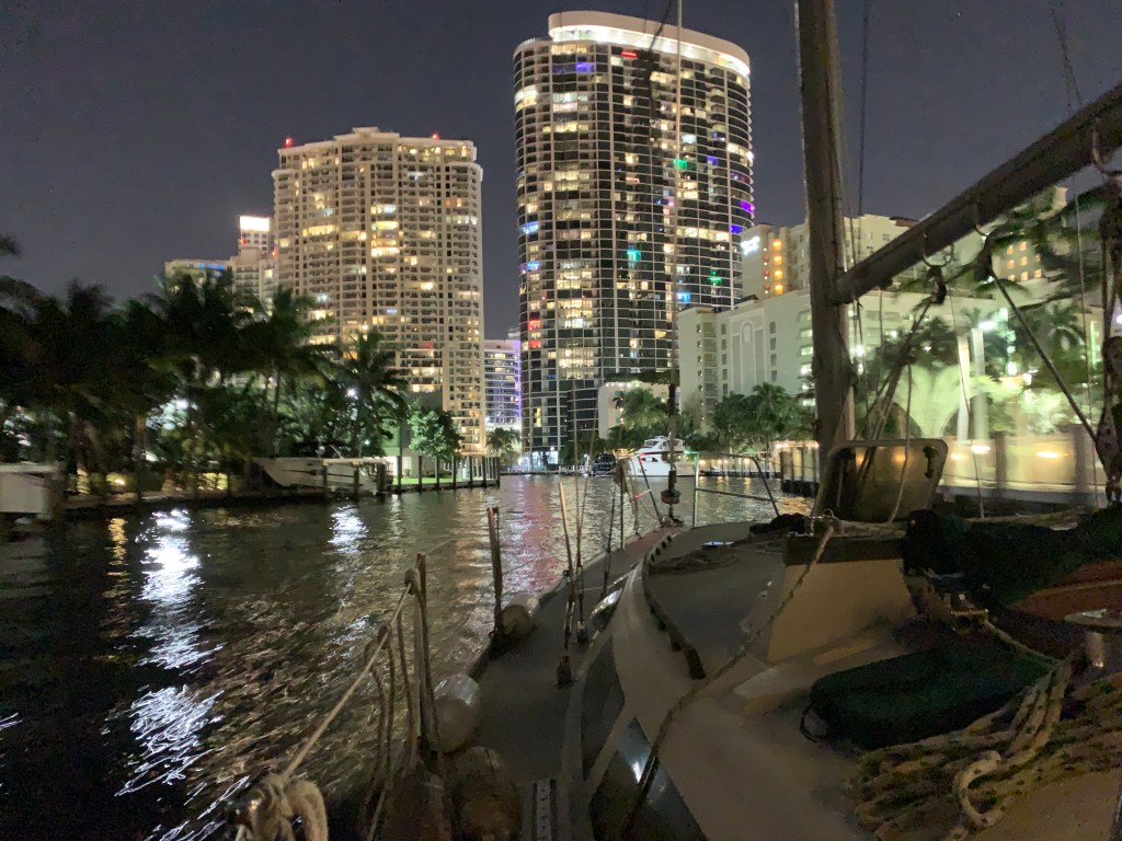 Scenic Views of Ft.&nbsp;Lauderdale